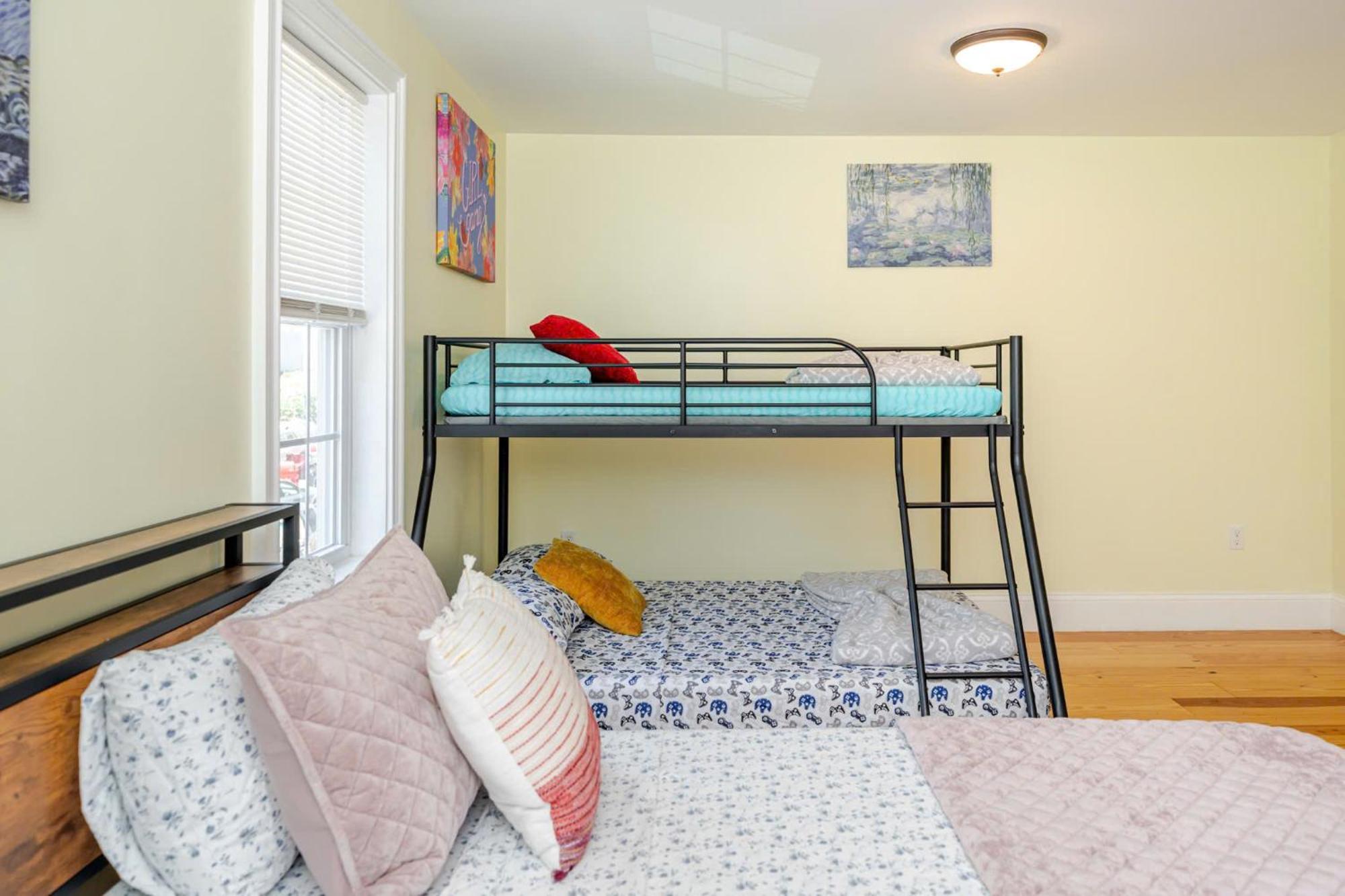 37 - 3Br Quincy - Cozy Townhouse Near Blue Hills Apartment Bagian luar foto