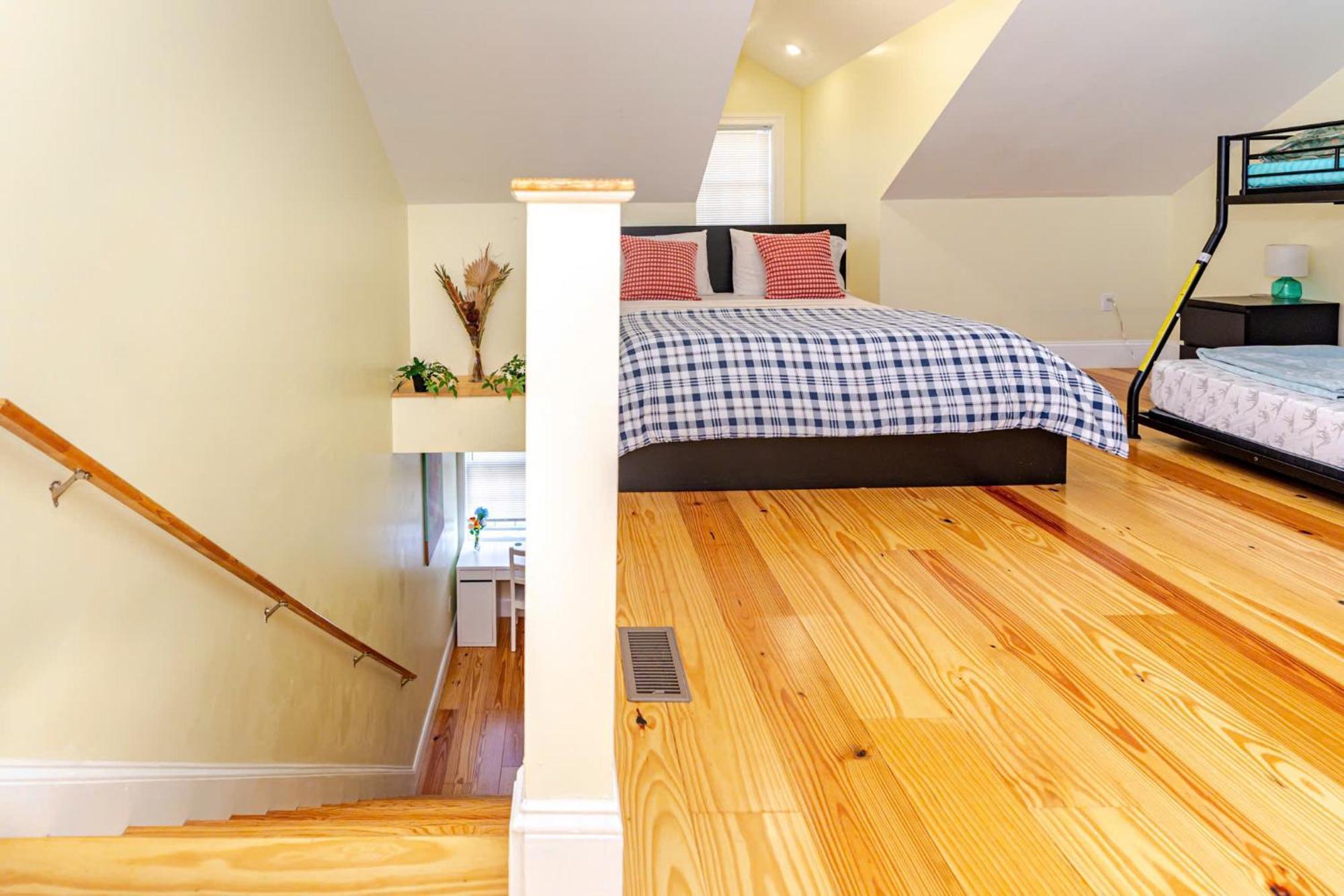 37 - 3Br Quincy - Cozy Townhouse Near Blue Hills Apartment Bagian luar foto