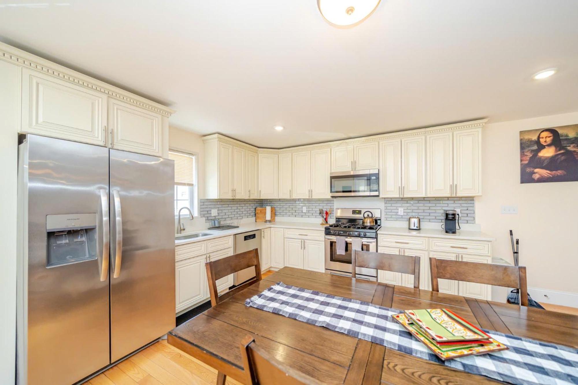 37 - 3Br Quincy - Cozy Townhouse Near Blue Hills Apartment Bagian luar foto