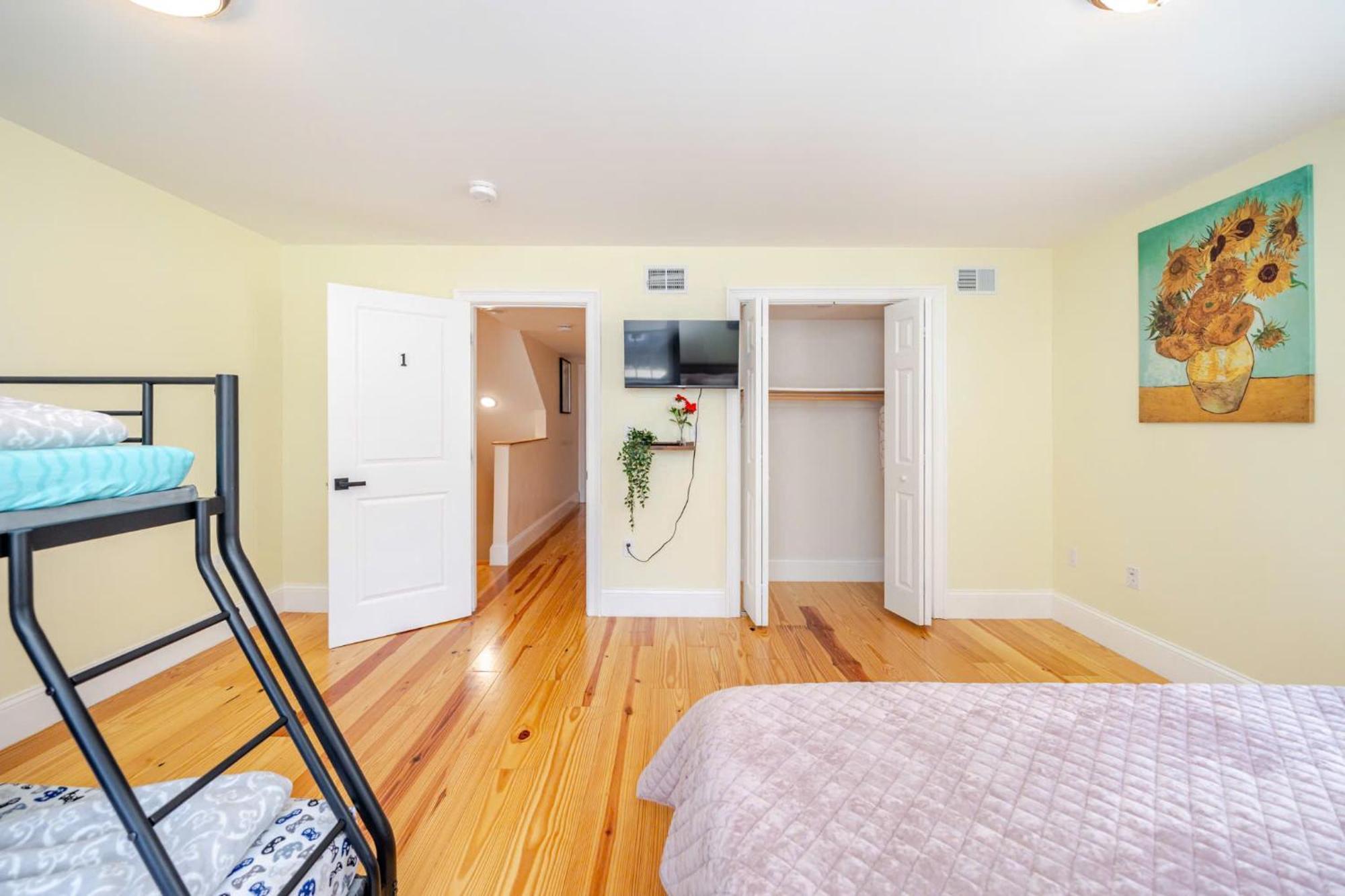 37 - 3Br Quincy - Cozy Townhouse Near Blue Hills Apartment Bagian luar foto