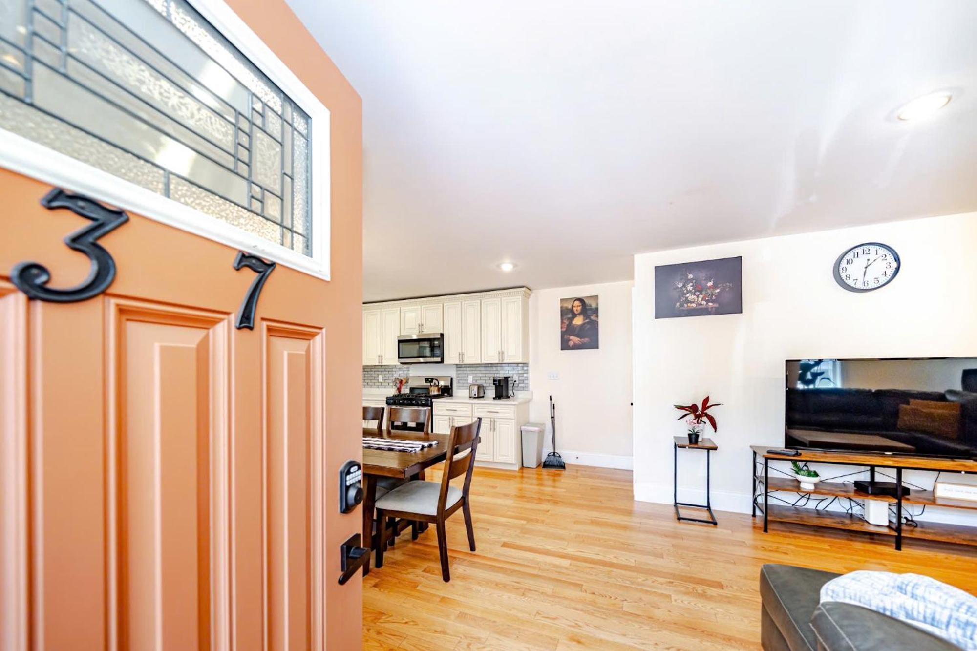 37 - 3Br Quincy - Cozy Townhouse Near Blue Hills Apartment Bagian luar foto